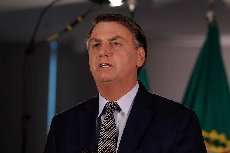 PT tenta vetar mudança na Ficha Limpa que beneficiaria Bolsonaro