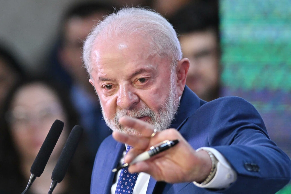 Quaest: Reprovação de Lula é de 51% e segue maior que aprovação