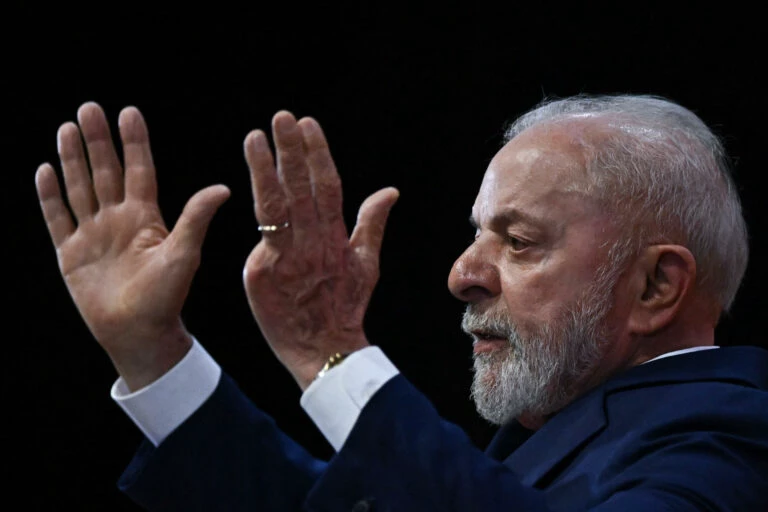 Mais da metade dos brasileiros vê economia pior, diz Datafolha