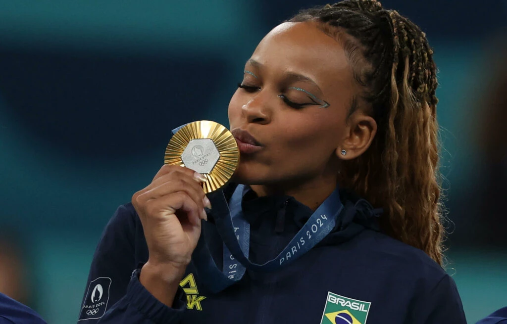 Rebeca se torna maior medalhista olímpica da história do Brasil