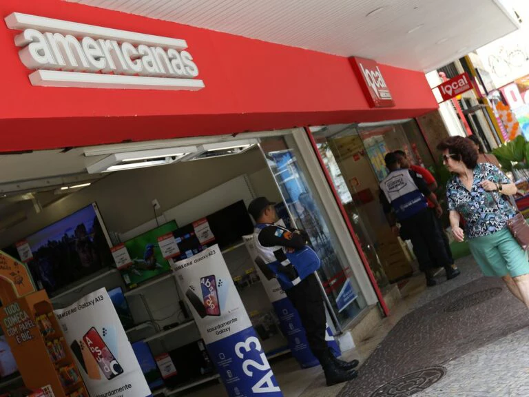 Varejo fechará 750 lojas e 35 mil podem perder seus empregos