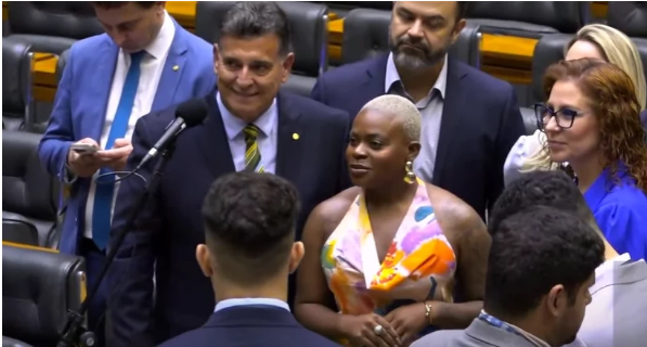 Na Câmara, Jojo Todynho declara: “Sou uma mulher de direita”