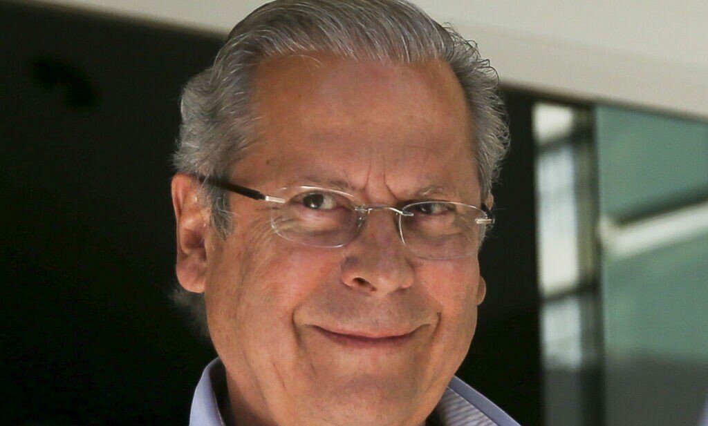 José Dirceu prevê Lula reeleito em 2026 e 12 anos de governo do PT