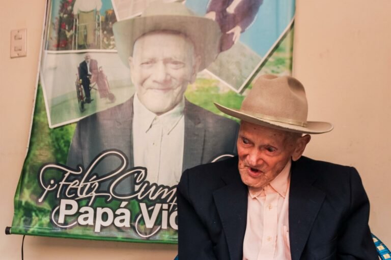 Morre o homem mais velho do mundo, aos 114 anos