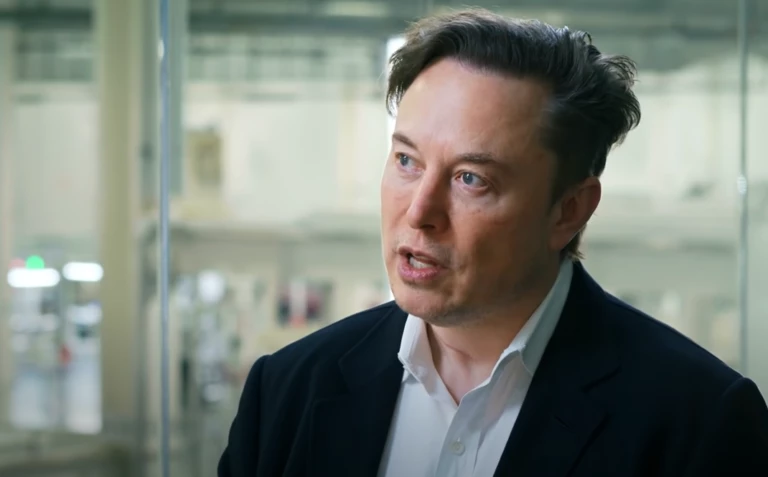 Elon Musk se pronuncia sobre prisão de fundador do Telegram