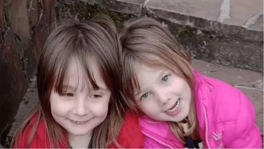 Mãe de gêmeas que morreram em intervalo de 8 dias é presa