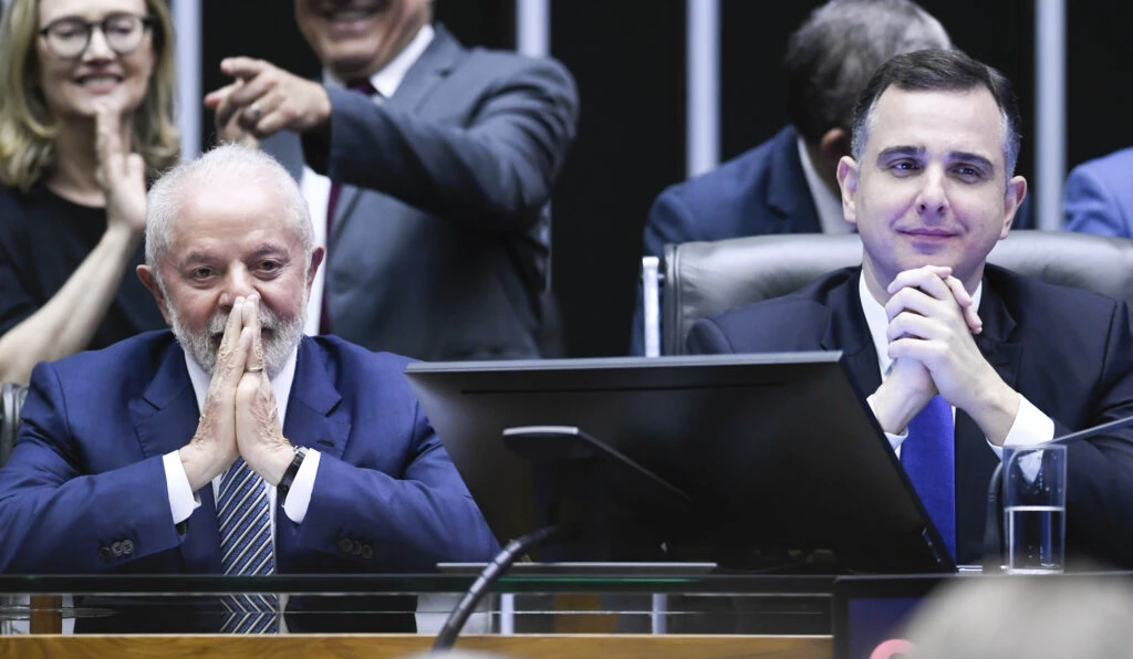 Lula libera R$ 5,1 bi em emendas às vésperas da análise de vetos