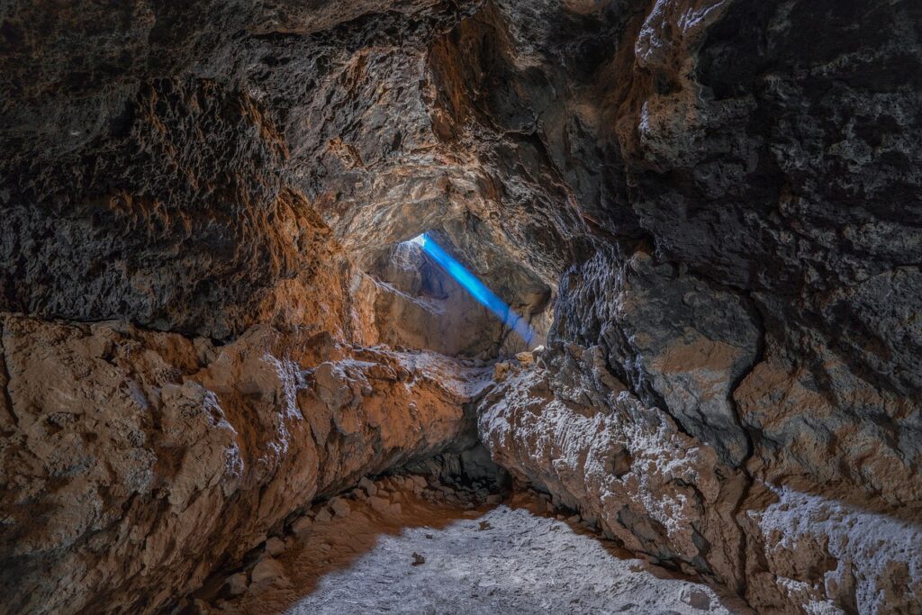 Quatro turistas desaparecem após entrarem em caverna no Parque Terra Ronca de GO