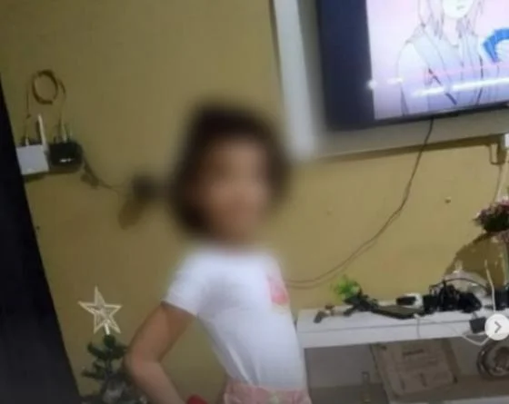 Criança de 8 anos morre atropelada e é arrastada por veículo em Goiânia