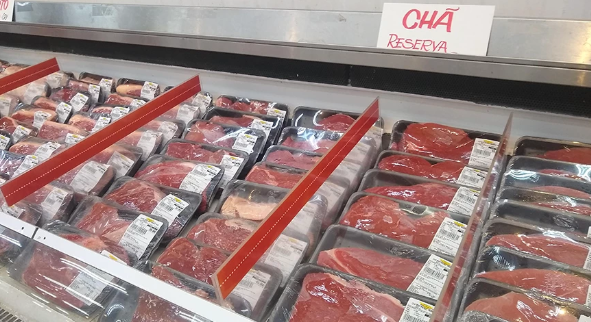 Carnes sobem 8% e ficam mais caras pelo quarto mês seguido