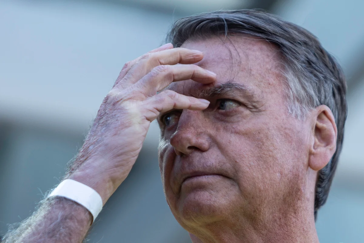 PF diz que ida de Bolsonaro a hospital depende de autorização do STF