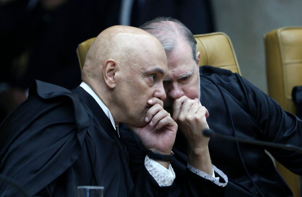 Investigadores veem situação de Moraes pior que a de Toffoli
