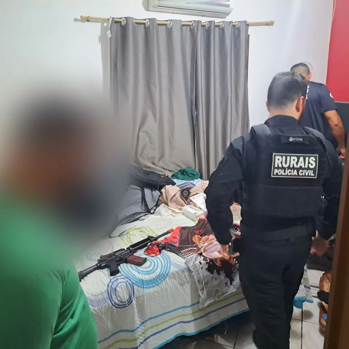 Operação Apolo 2: Polícia Prende Envolvidos em Roubo Violento a Usina de Placas Solares em Uruaçu