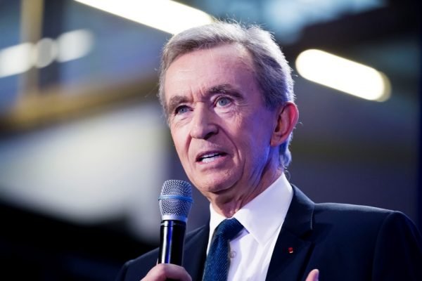 Forbes atualiza lista das 10 pessoas mais ricas do mundo; veja ranking