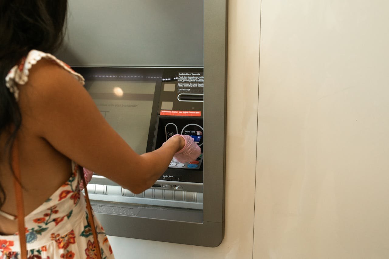 STJ: Banco não deve indenizar por roubo de valores recém-sacados