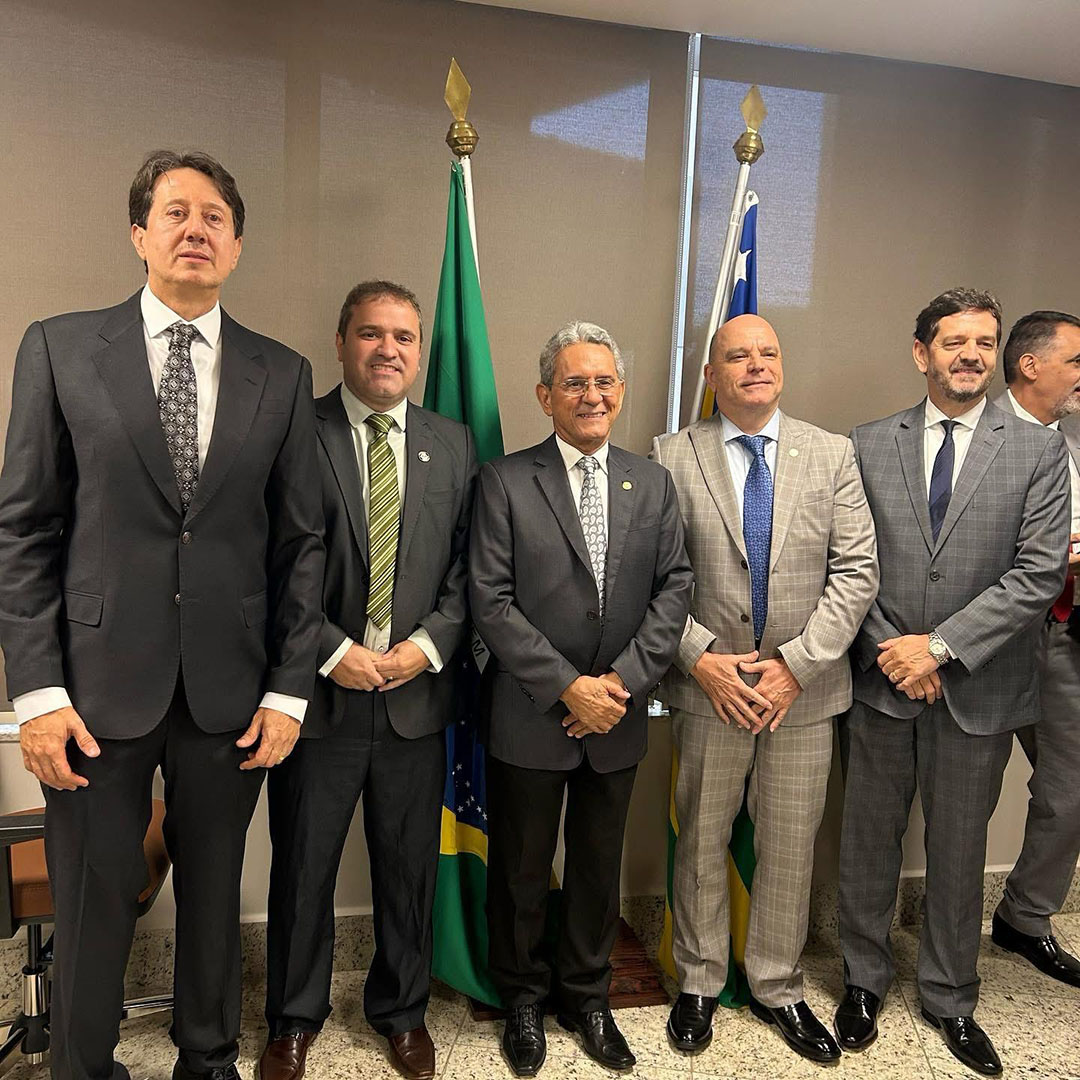 Dr. Rodrigo Fernandes participa da posse de Murilo Vieira como desembargador em Goiânia
