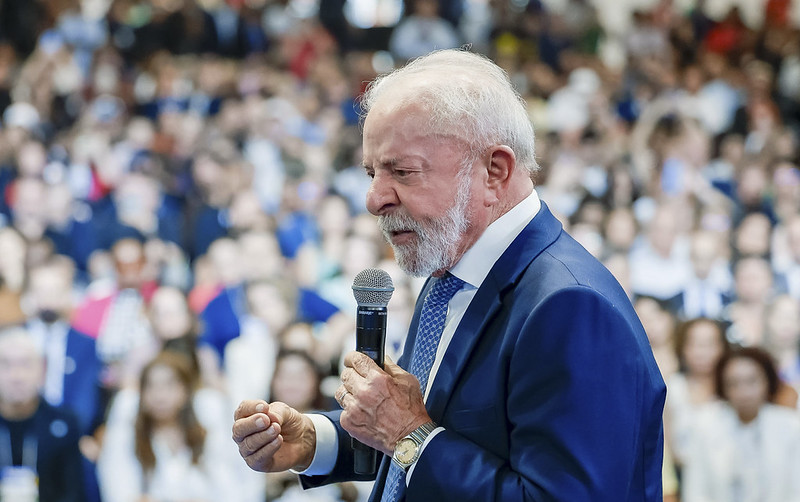 Pesquisa: Lula é desaprovado por 51,3% e aprovado por 47,4%