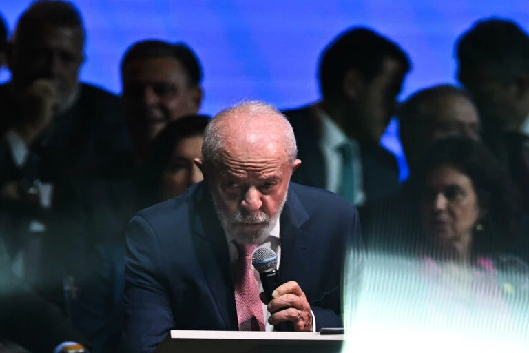 Quaest: Desaprovação de Lula vai a 57% e registra novo recorde