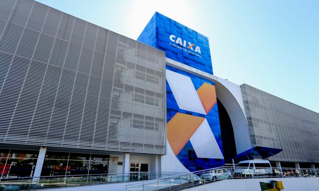 PF investiga funcionário da Caixa por fraude de R$ 11 milhões