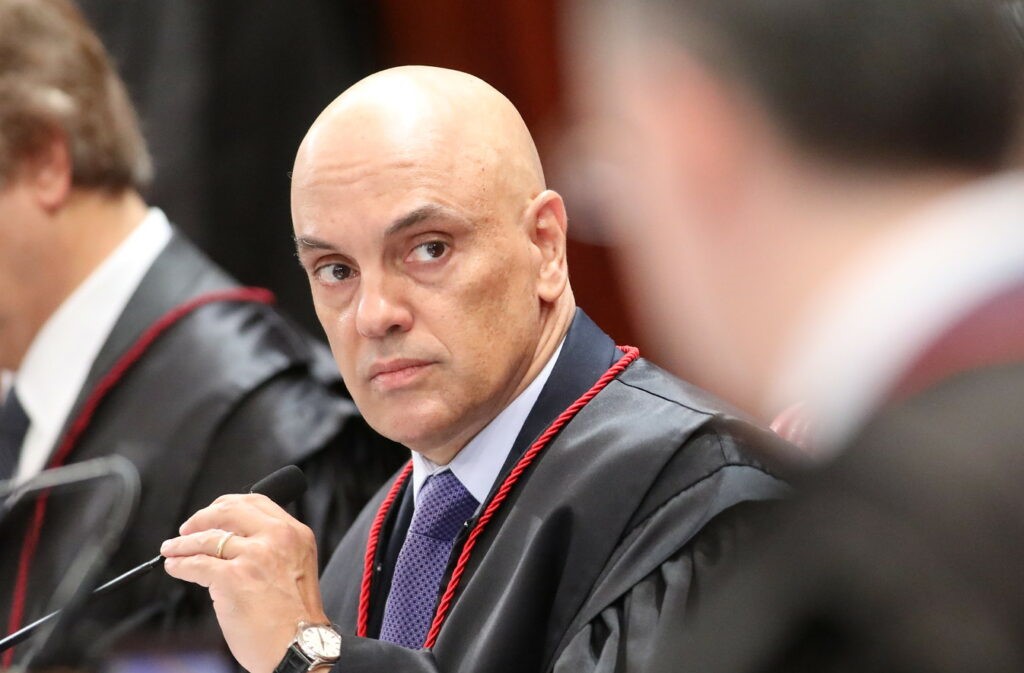 Petição pedindo impeachment de Moraes supera 746 mil adesões