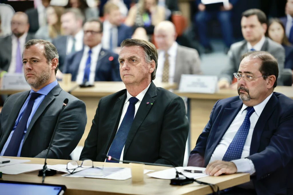 Entenda por que só 5 ministros do STF julgarão Jair Bolsonaro