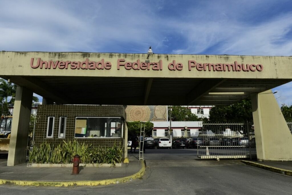 Universidade Federal de Pernambuco